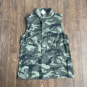 Camo vest!